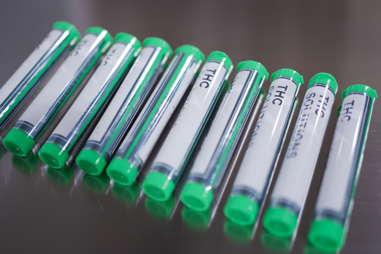 Pre-Roll Tube Labeler