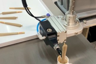 JuanaPack Pre Roll End of Line Tube loading machine